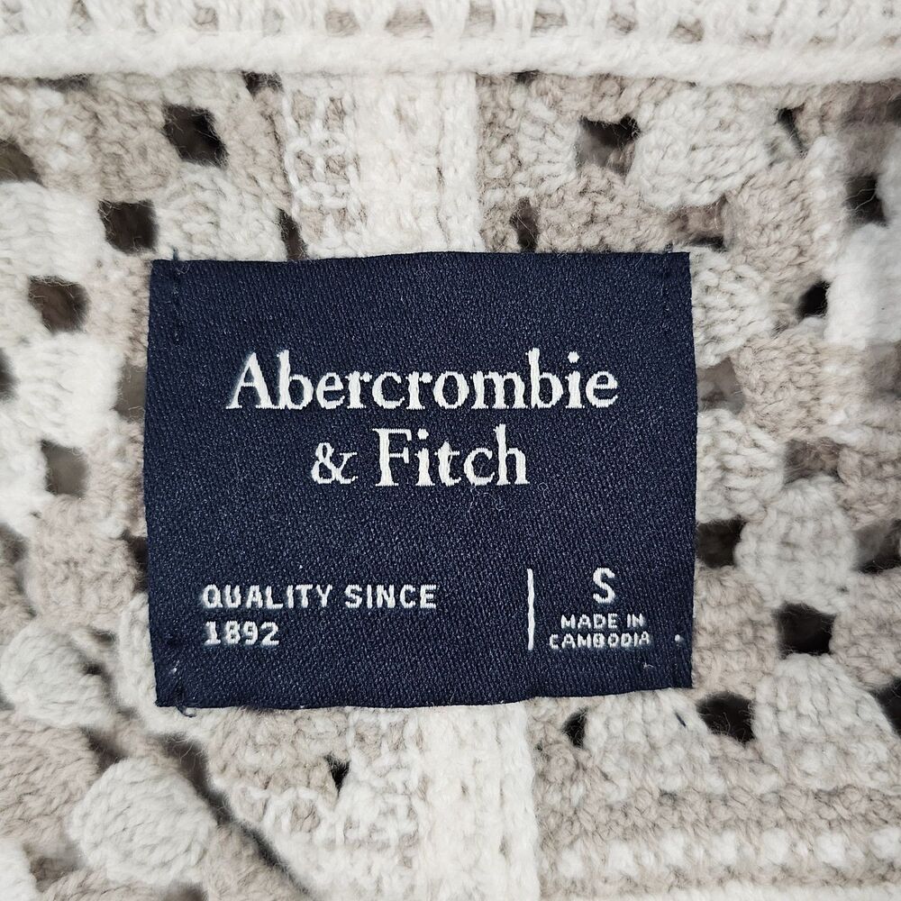 Abercrombie & Fitch Granny Square Crochet Button Shirt Men’s Small - Picture 4 of 7